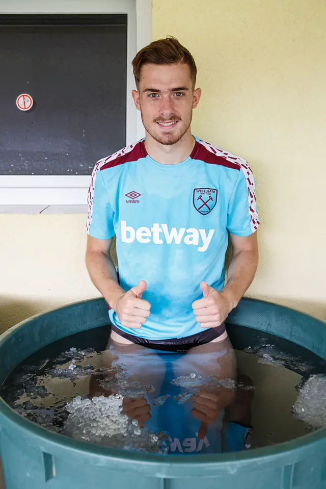 Toni Martinez