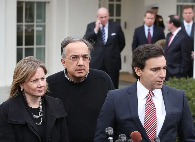Mary Barra, Mark Filds and Sergio Marchionne (L-R)