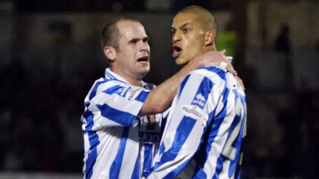 Bobby Zamora celebrates his winner against Cardiff