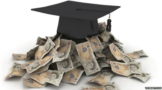 Money under academic hat