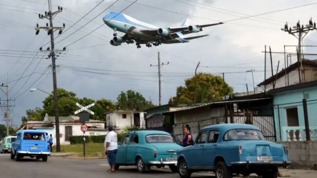 Air Force One in the air in Cuba