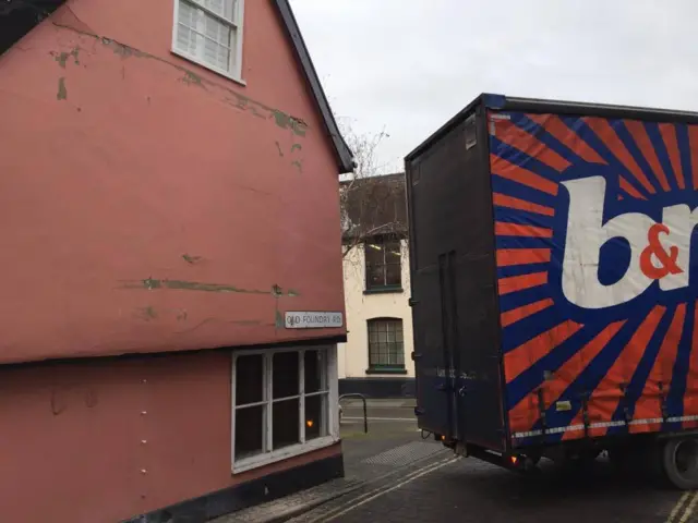 Stuck lorry