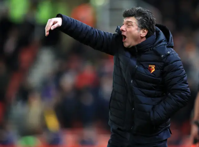 Walter Mazzarri guestures