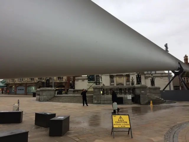 Blade in Hull