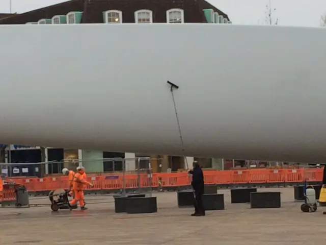 Man cleaning Hull's Blade