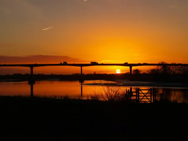 Sunrise over the River Ouse