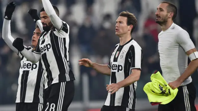 Juventus' players celebrate