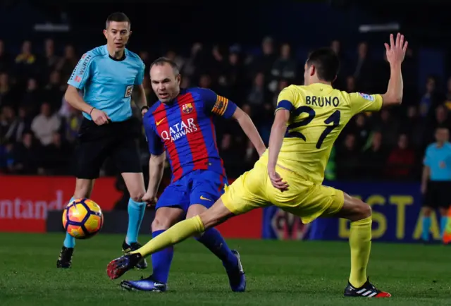 Andres Iniesta shoots