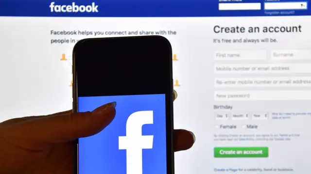 Facebook home screen