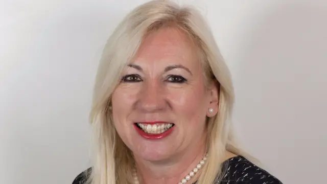Amanda Solloway