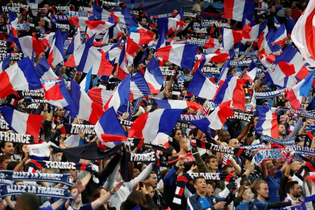 French fans