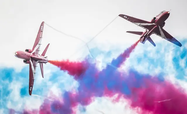 Red Arrows in action