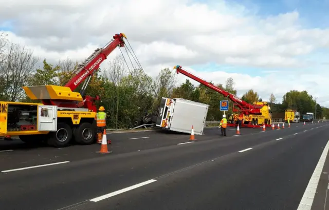 Lorry recovered from M5