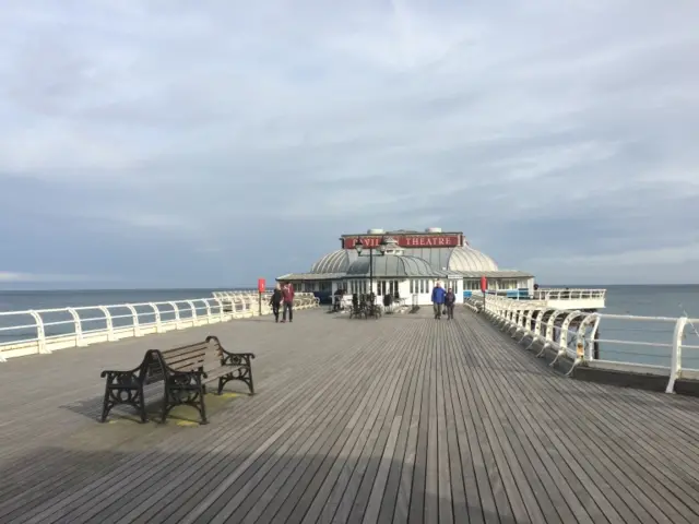 The theatre on the pier