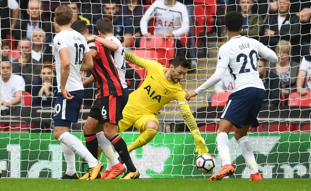 Hugo Lloris saves a shot