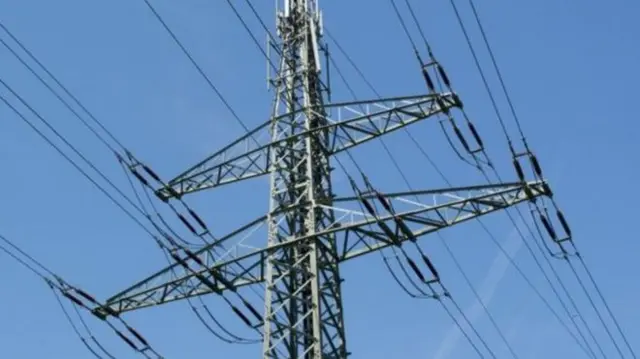 Electricity pylon