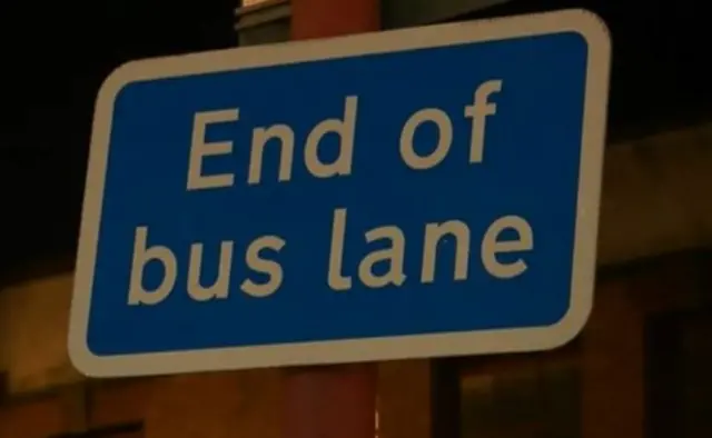 End of Bus Lane sign