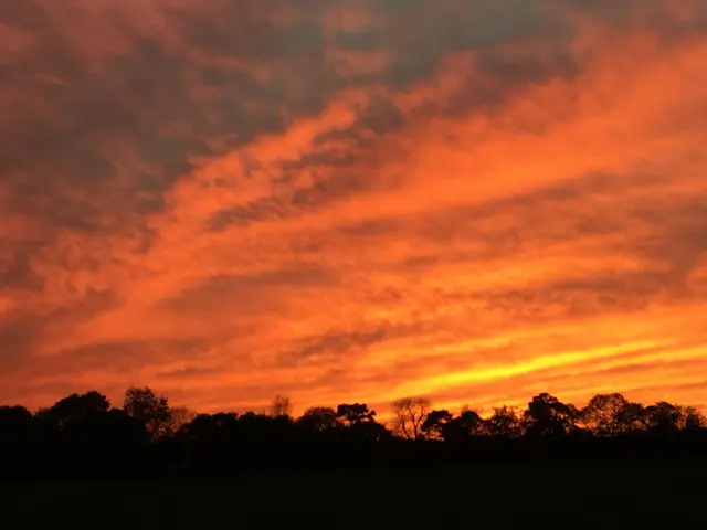 Sky in Clipstone