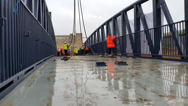 Bridge installation