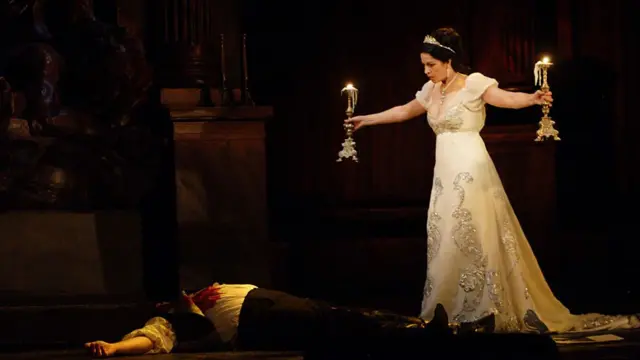 Tosca: Angela Gheorghiu as Tosca and Bryn Terfel as Scarpia