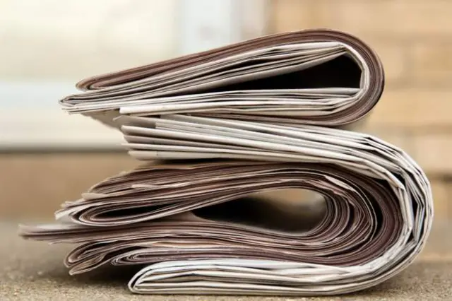 Pile of newspapers (generic)