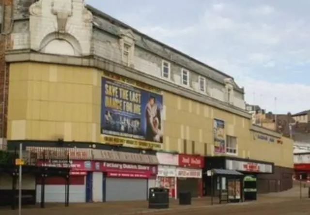 Futurist Theatre