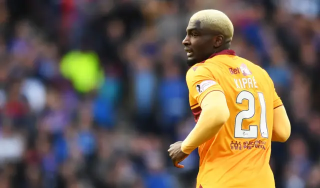 Motherwell defender Cedric Kipre