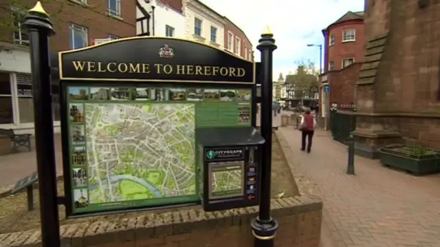 Welcome to Hereford sign