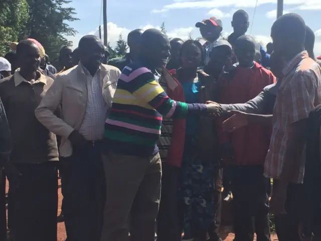 Willam Ruto queues to cast vote