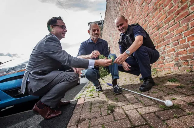 Malcolm Watson with Oliver Sherratt and a warden