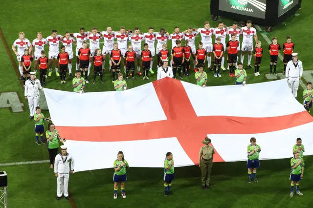 England players sing national anthem