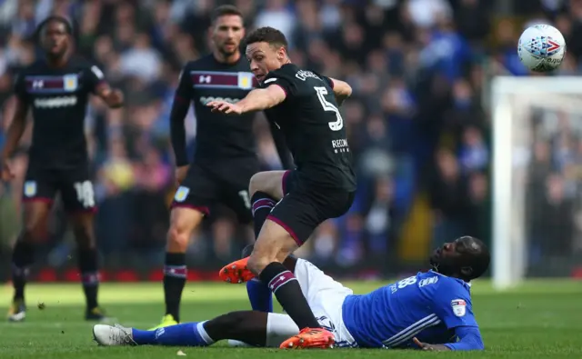 Cheikh N'Doye tackles James Chester