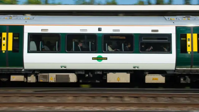 A Southern rail train