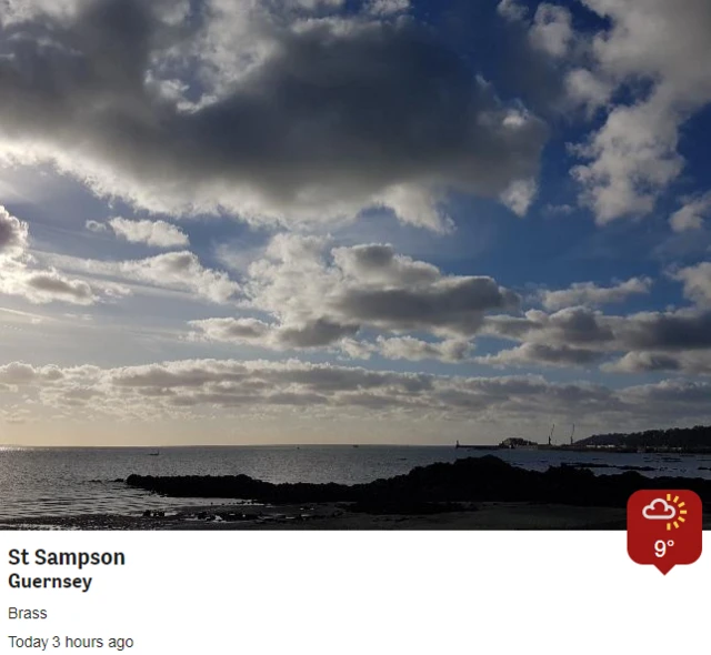 St Peter Port skies, Guernsey