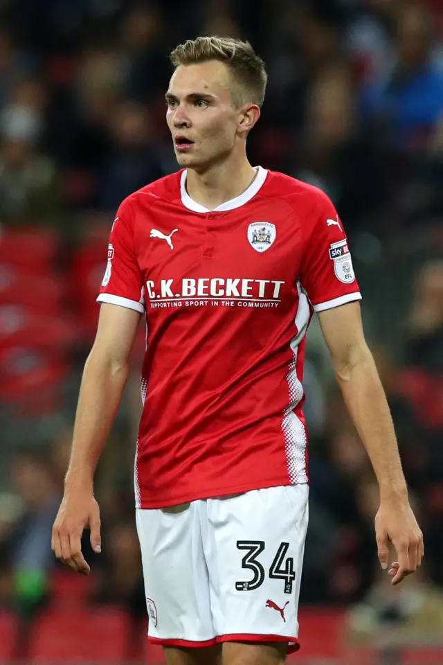 Ryan Hedges in Barnsley kit