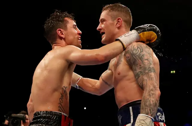 Anthony Crolla beats Ricky Burns on points