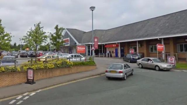 Tesco supermarket, Kidsgrove