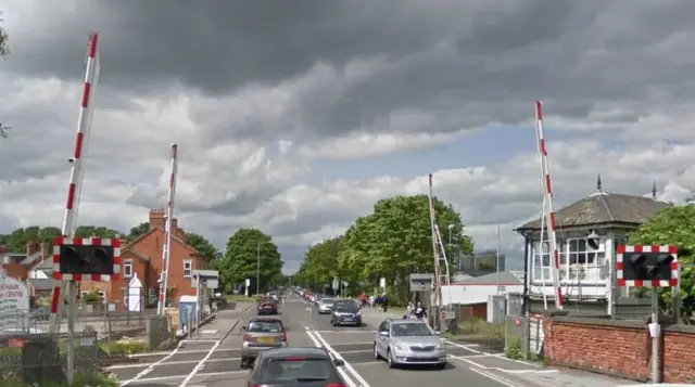 Newark level crossing