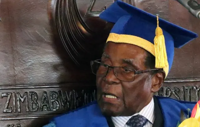 Zimbabwe President Robert Mugabe attends a university graduation ceremony in Harare, Zimbabwe, November 17, 2017.