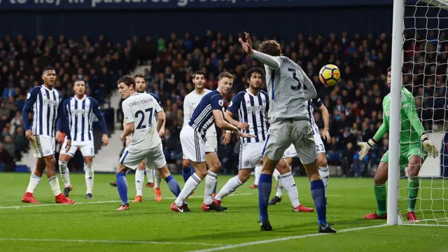 Alonso scores for Chelsea