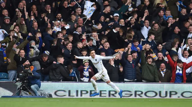 Pablo Hernandez celebrates