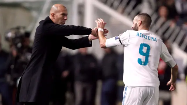 Karim Benzema celebrates