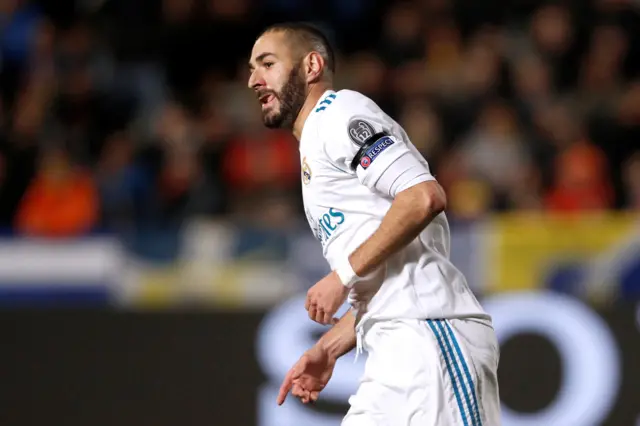 Karim Benzema celebrates