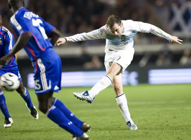 James McFadden scored a terrific goal to give Scotland victory at the Parc des Princes in 2007