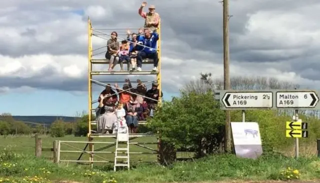 Tour de Yorkshire spectators