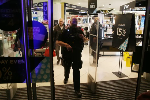 Police come out of House of Fraser