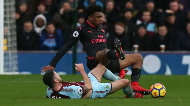 Robbie Brady fouls Alex Iwobi