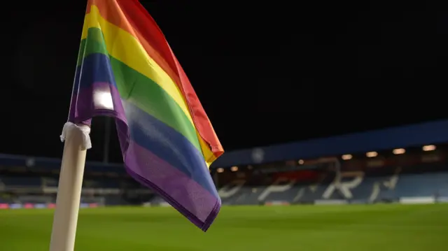 QPR corner flag