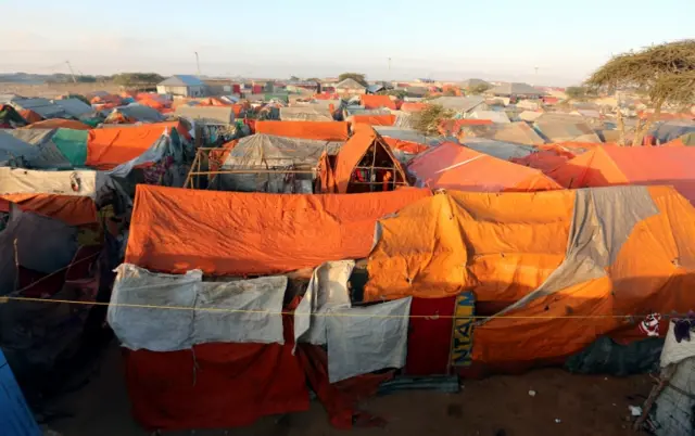 A general view shows a section of the Al-cadaala camp of the internally displaced people following the famine in Somalia's capital Mogadishu in March, 2017