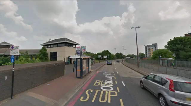 Galton Bridge railway station, Smethwick